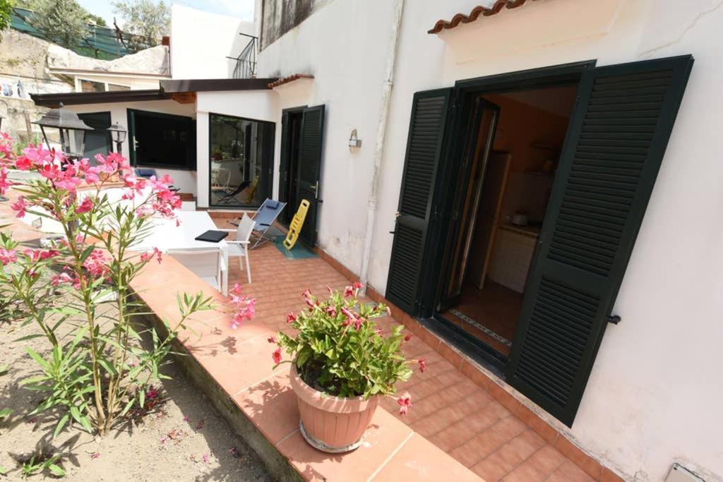 Casa Annali - House And Garden By The Amalfi Coast Villa Майори Екстериор снимка